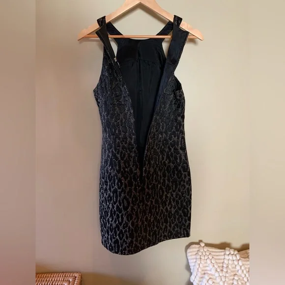 NWT Trina Turk Gray & Black Leopard Applice Dress - Picture 8 of 10